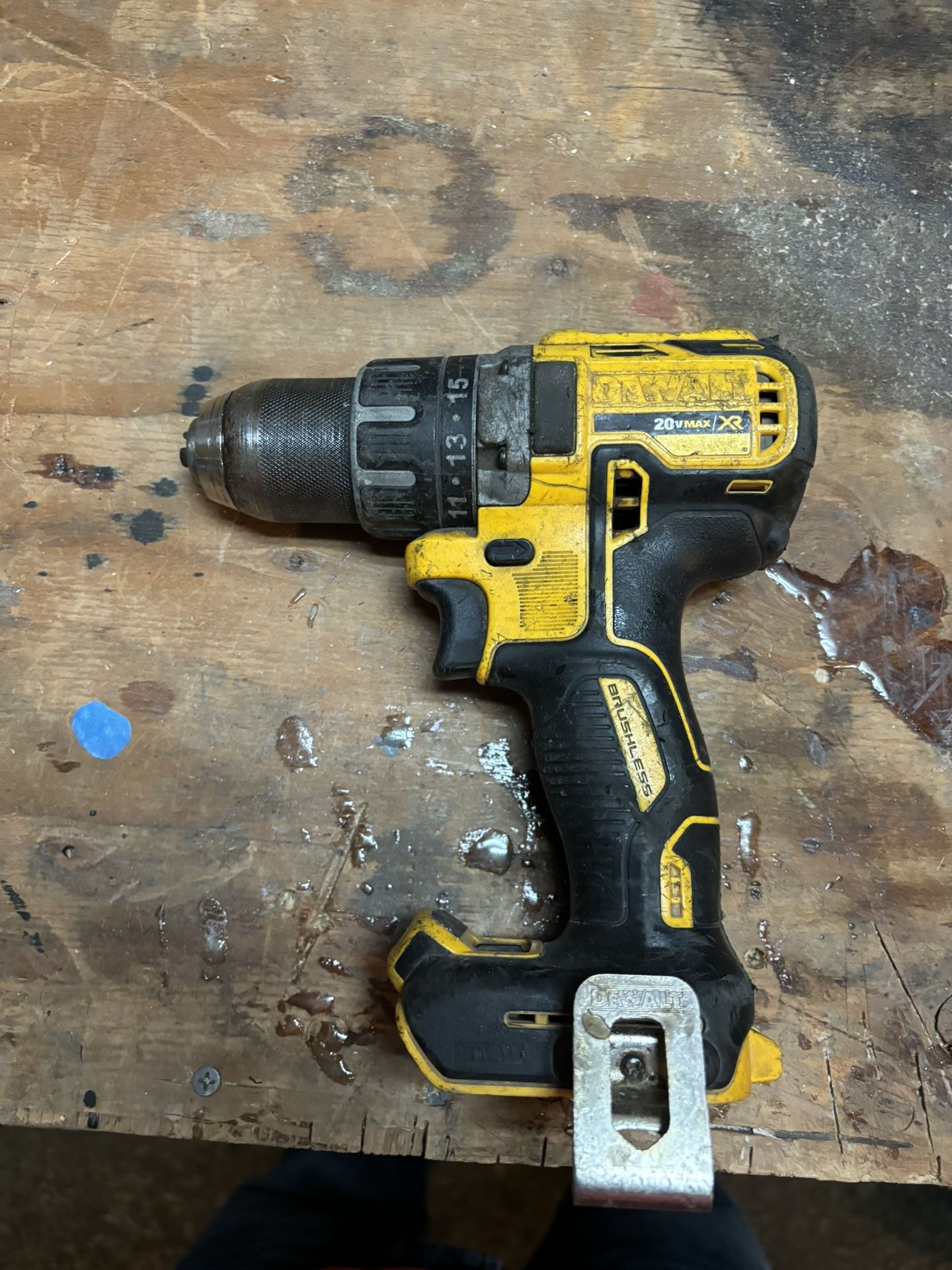 Dewalt Drill 20v for Sale in Parlin, NJ OfferUp