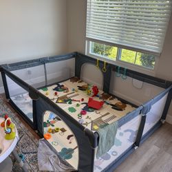 Baby Play Pen 