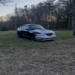 1999 Mustang Manual V6