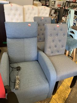 Thomas liquidation center Savannah 💥🔥💥 30-70% off retail prices