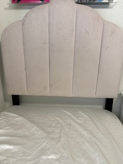 TWIN HEADBOARD