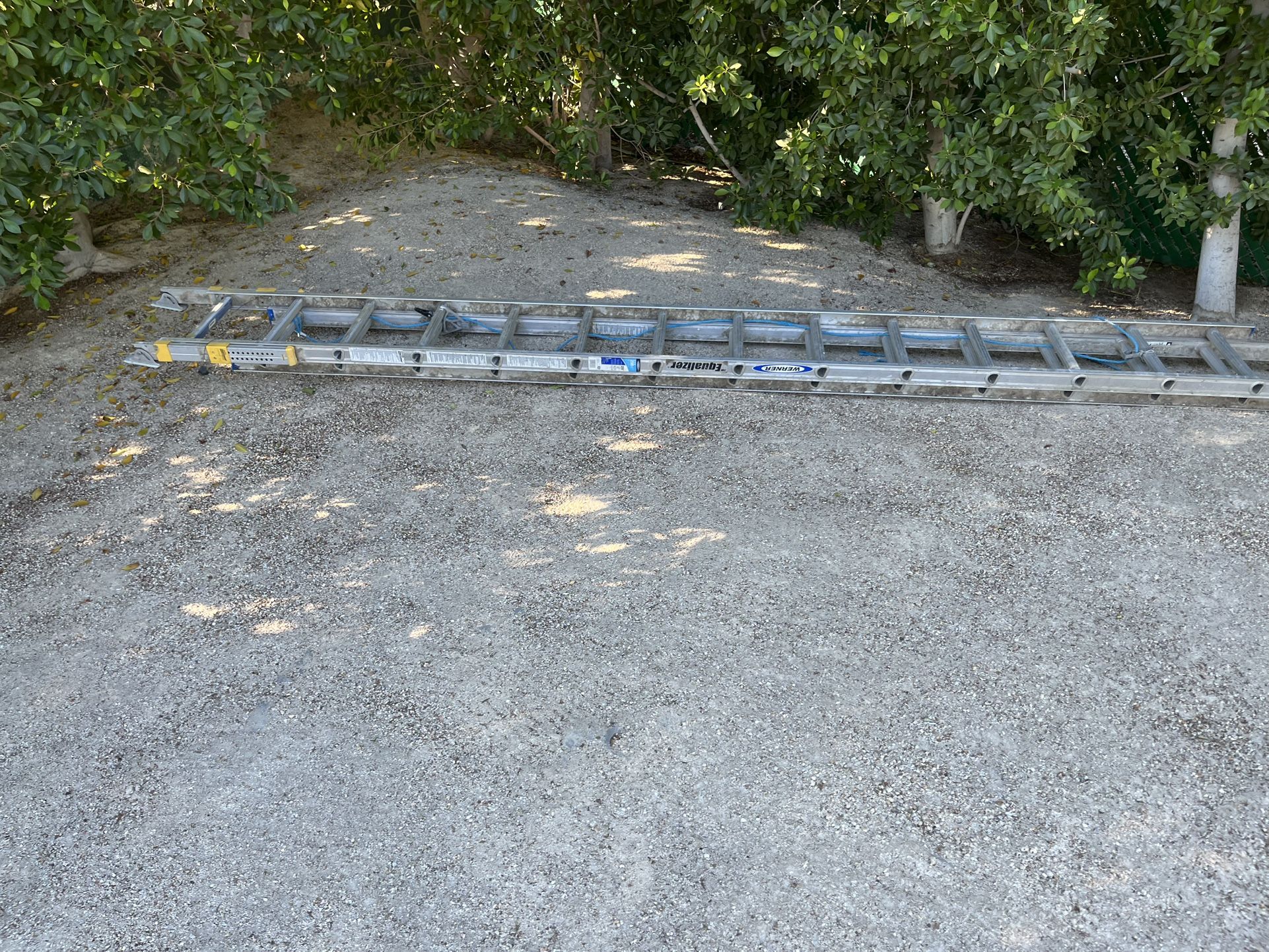 Werner 28Ft aluminum Ladder