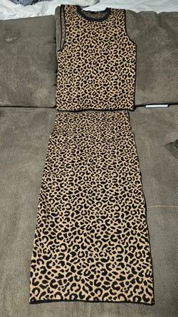 New 2 Piece Animal Print Set