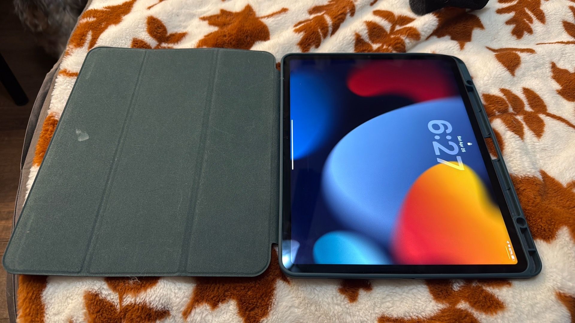 iPad Pro 12.9 5th gen and pencil