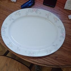 PFALTZGRAFF Wyndham Serving Platter