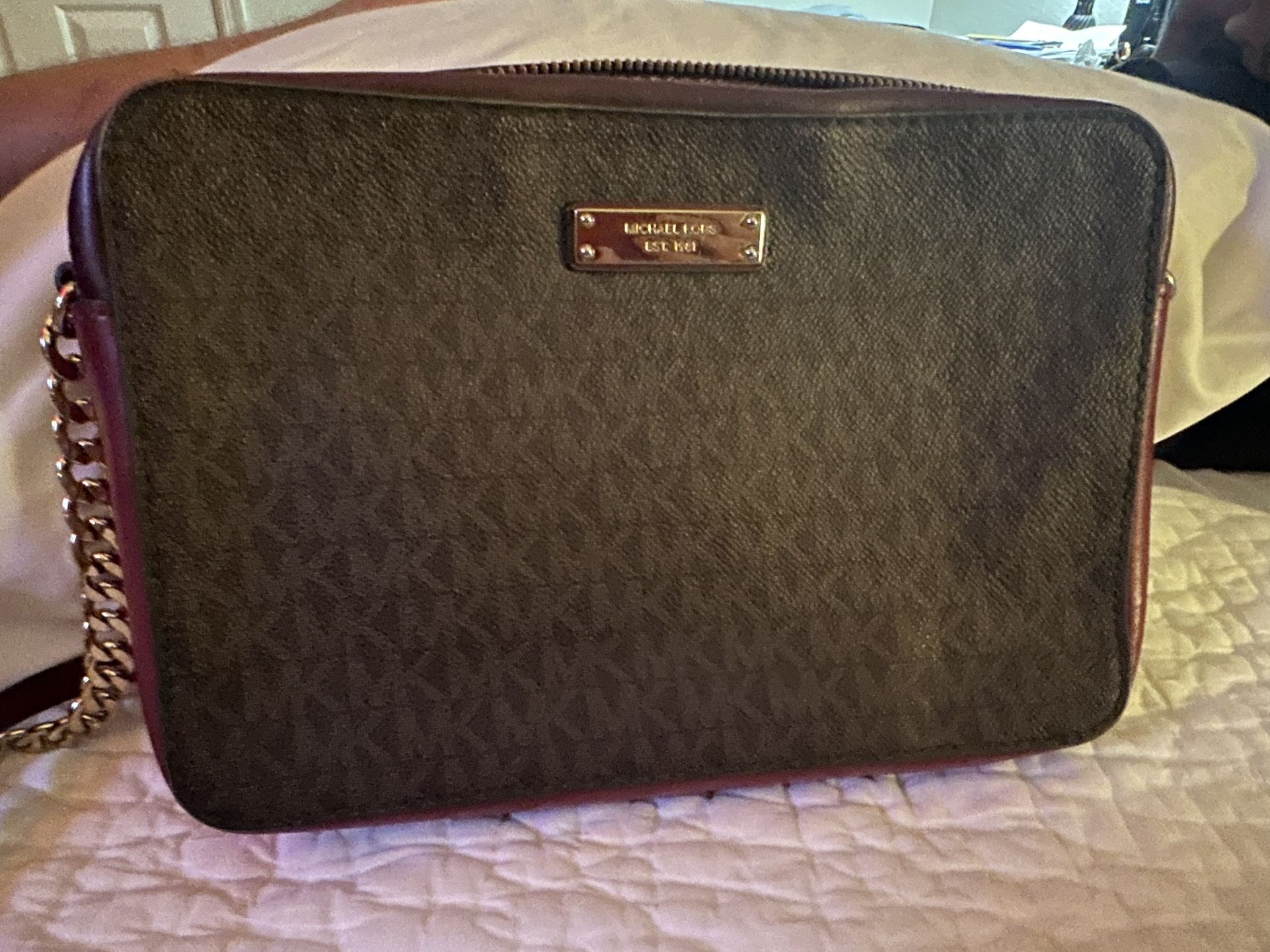 Michael Kors Purse And Wallet 