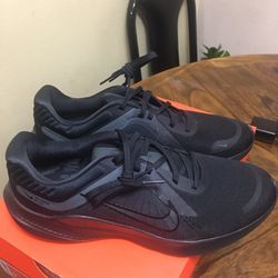 Tenis Nuevos Size 9.5 De Hombre Marca Nike New Never Used 