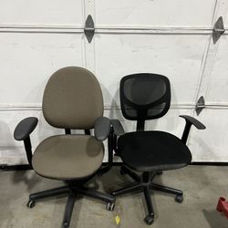 swivel chairs 