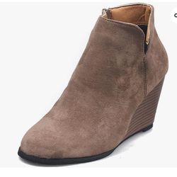 $12 Size 6.5 Ankle Boots. Wedges Platform High Heel Comfortable Boots