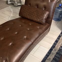 Leather Chaise 