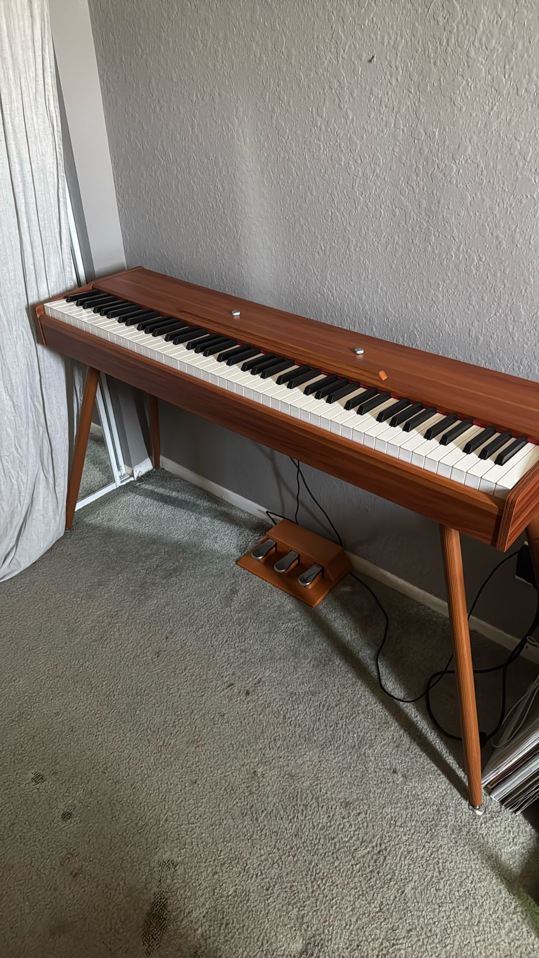 Donner DDP-80 88 weighted key digital piano