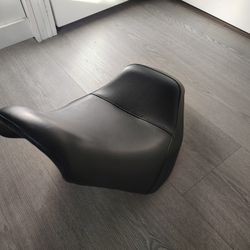 Harley-Davidson Softail Low Rider 2020-24 Solo