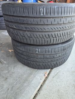 Continental 275/35/22 Tires