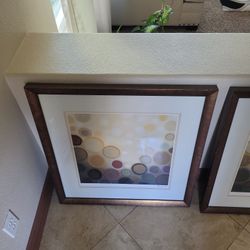Pictures Set