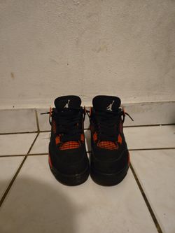 Jordan 4 Red Thunders