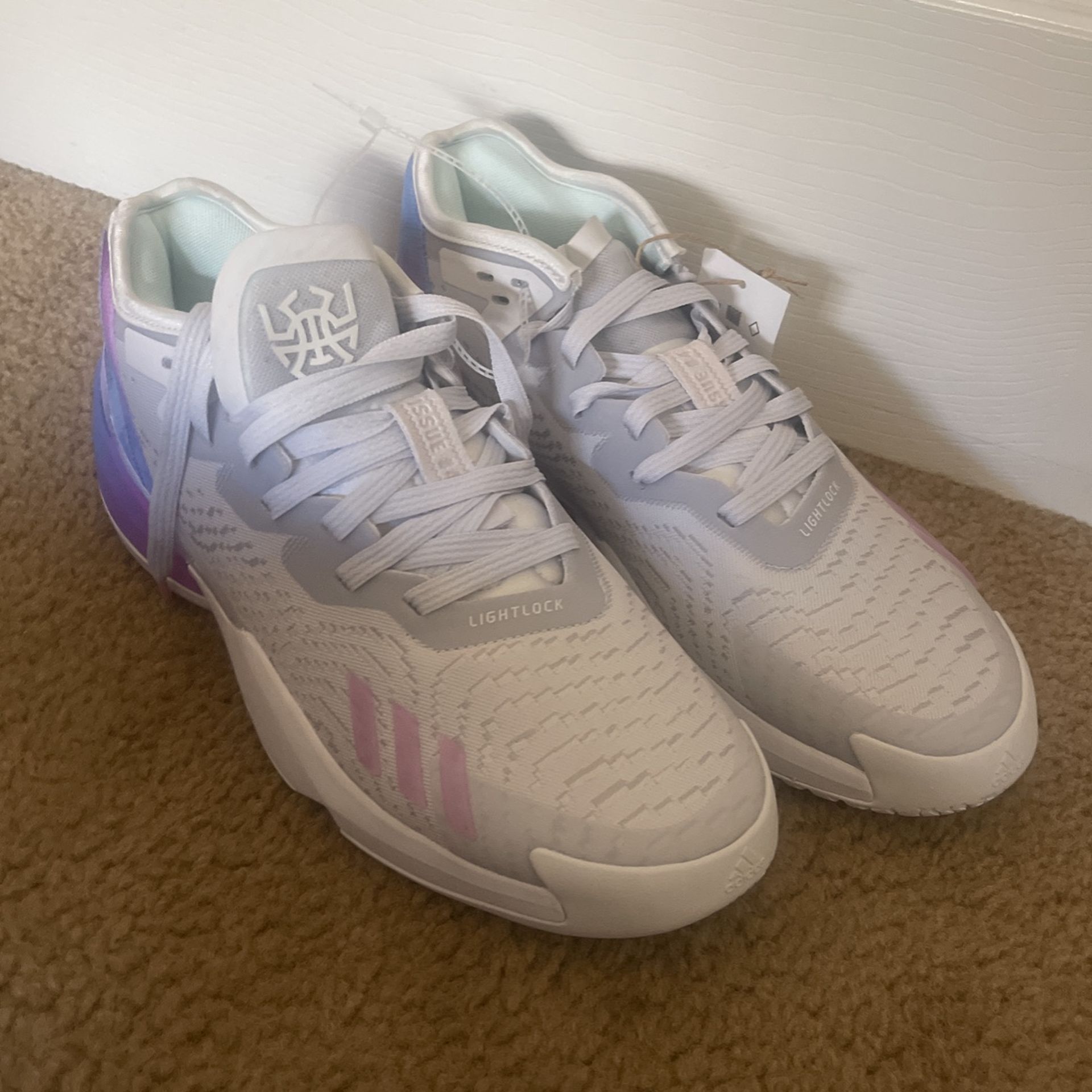 D.O.N. Issue 4 Donovan Mitchell Basketball Shoe