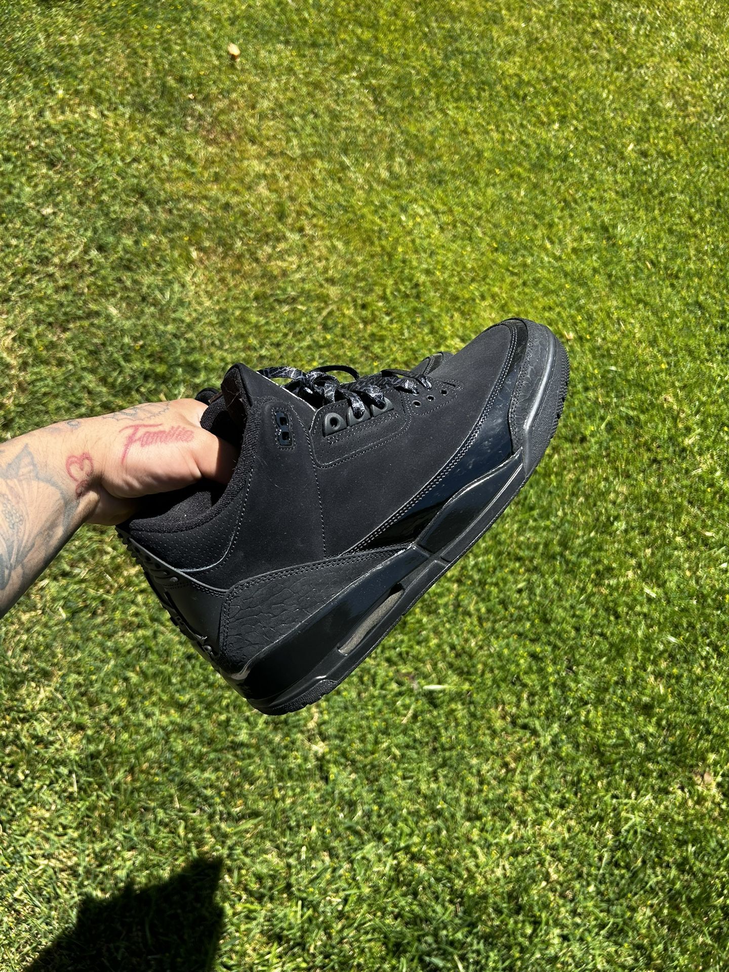 Jordan 3 Black Cat