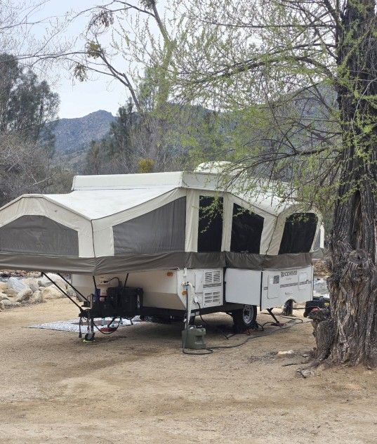 2008 Forest River Pop Up