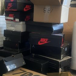 Selling Bulk Collection Over 40 Pair DS Nike , Jordan off White 