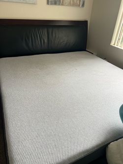 Casper King size 12” Memory Foam Mattress