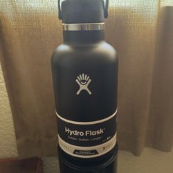 Hydro Flask Thermal Cooling Steel Water Bottle 64oz 1/2 Gallon 