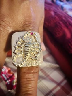 My I Want To Sell Some Of My Custom Gold Men’s Rings