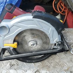 Chicago Electric 7- 1/4" Circular Saw Laser 