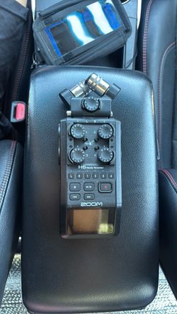 Zoom H6 Handy Recorder