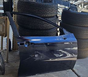 Toyota Camry  Right  Front Door Oem  18 to 24