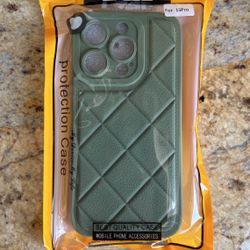 iPhone 15 Pro Stylists Case Green