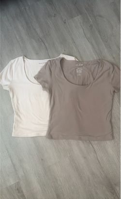 2 Basic everyday tops