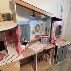 American Girl Grand Dollhouse 