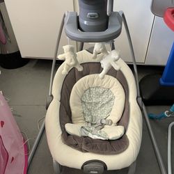 Gracie DuetSoothe Swing and Rocker