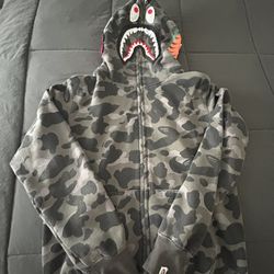 Bape Of Bathing Ape Runs Small *IM NOT INFLATED WITH THIS BRAND*