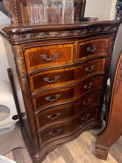 Queen size solid wood bobs furniture bedroom set