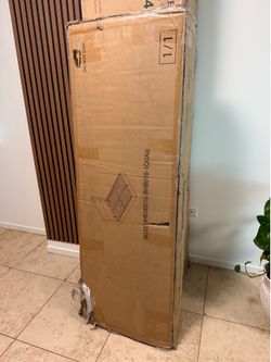 Queen Lift-Up Storage Bed Frame — New in Box