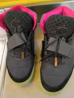 Sneakers Yeezy solar reds