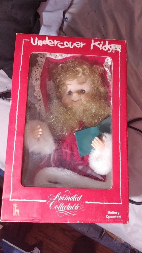 NEW NEVER OPENED Santas Best Undercover Kids Animated Girl Alycia Doll 1993 