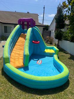 Kids Slide/Pool (little tykes)