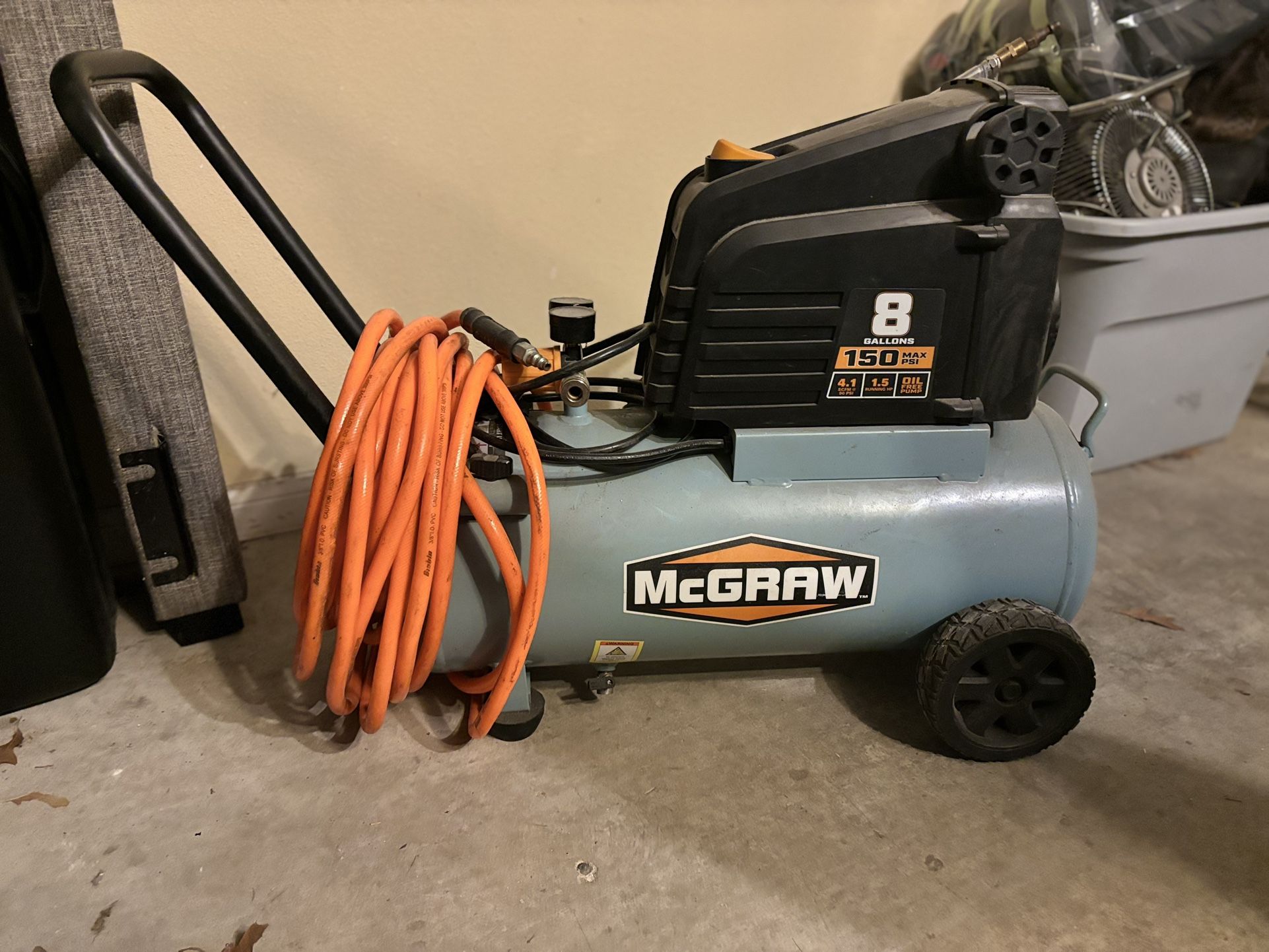 MCGRAW 8 gallon 1.5 HP 150 PSI Oil-Free Portable Air Compressor