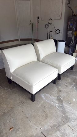 COUCH CHAIRS