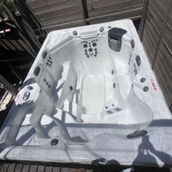 2017 H2X Therapool Swim Spa