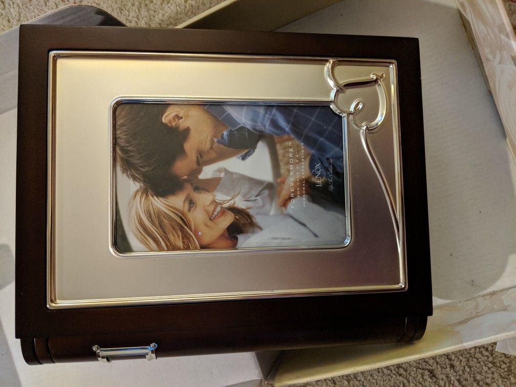 Wood/Silver Lenox Photo Album