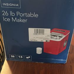 Insignia Ice Maker