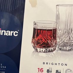 Brand New Glass Cup Set