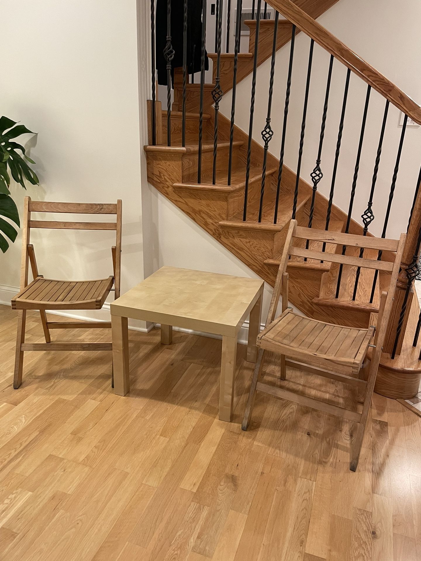 3 Piece Folding Wooden Chairs with the Table