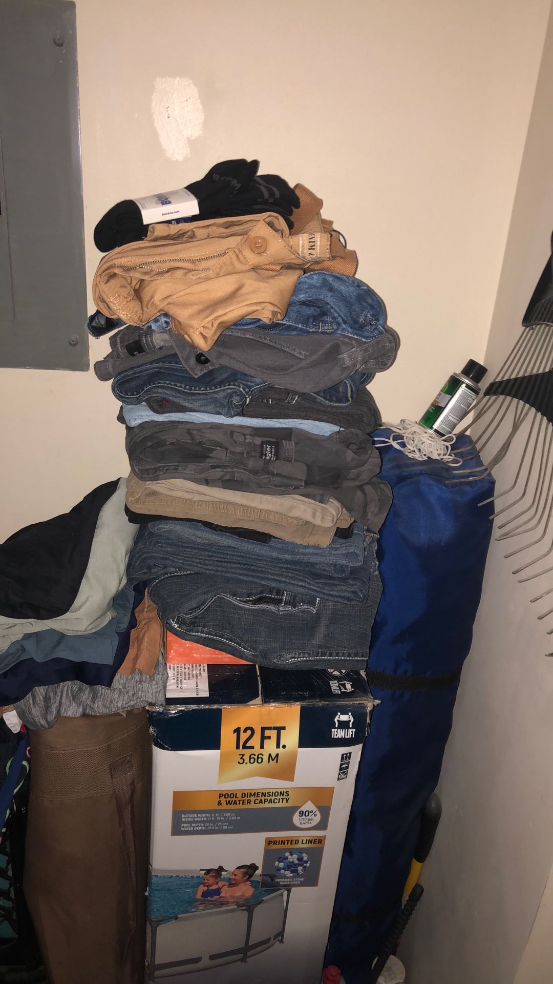 Men’s Pants And Joggers 