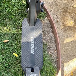 GX1 Dual Motor Electric Scooter