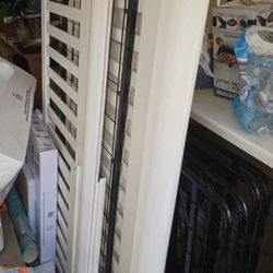 Solid Wood Full Sized Children Crib