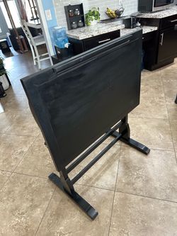 Drawing classic desk
